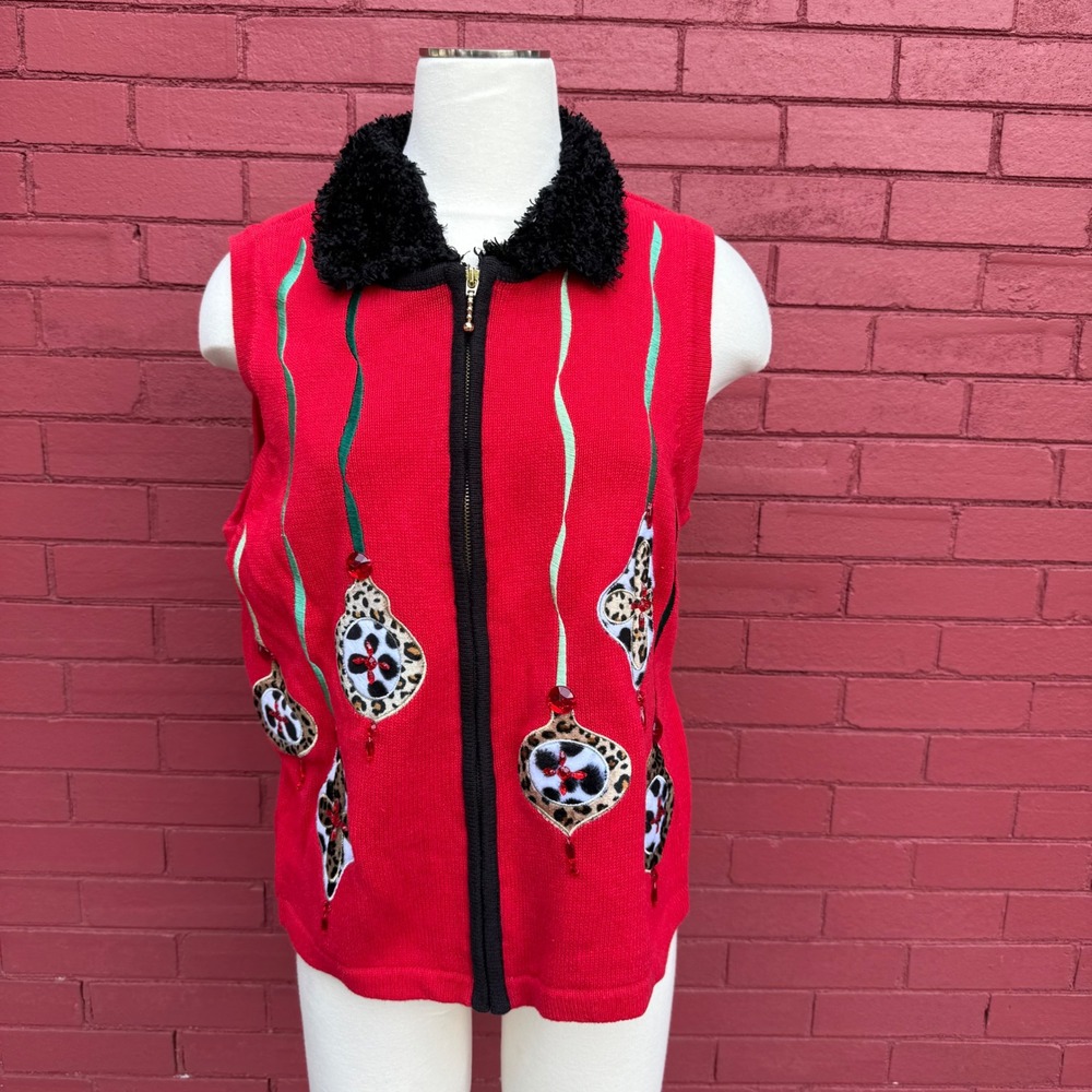Merry & Bright Christmas Vest Large Red Sweater Knit Ornament Fur Collar Holiday